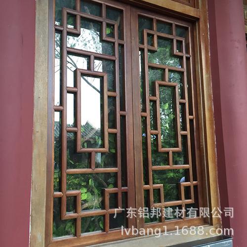 工厂拥有50多名技术过硬的操作工人,15道工序层层把关,保证产品的质量